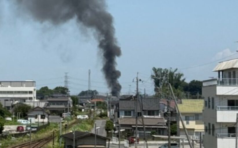 茨城県下妻市下妻乙の火事現場
