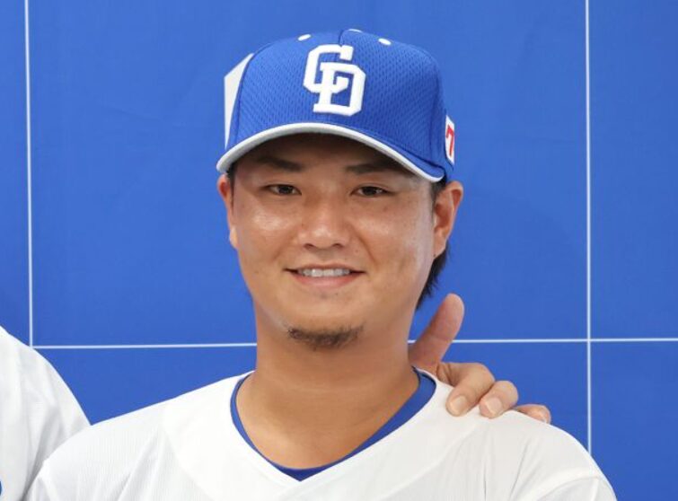 佐藤龍世選手