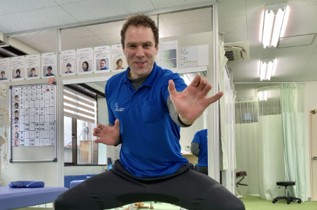 スポーツトレーナーの阿夢露公太