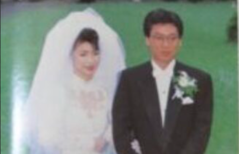 政治家の小川敏夫氏と結婚した市毛良枝
