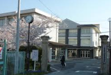 三重県立伊勢高等学校