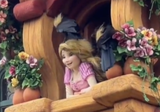 カラスに髪を食べられるラプンツェル