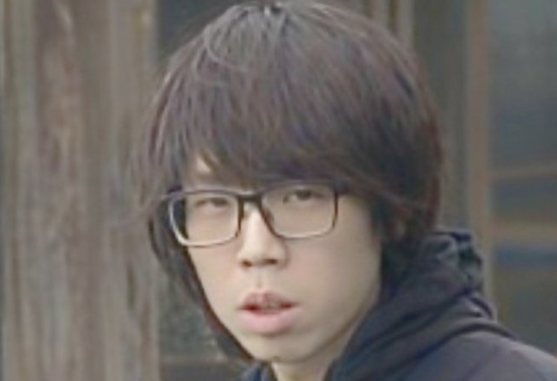 安達優季容疑者